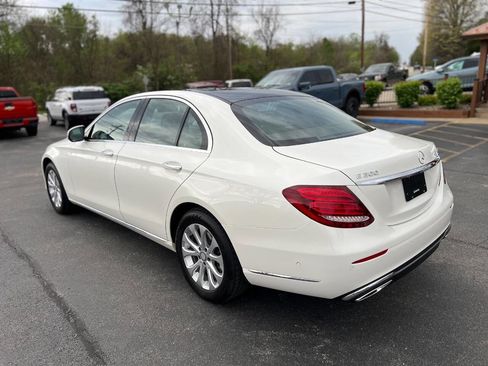 Used 2017 Mercedes-Benz E 300 4MATIC image 7