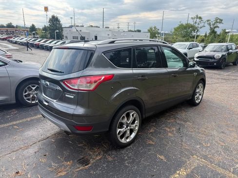 Used 2015 Ford Escape Titanium FWD image 3