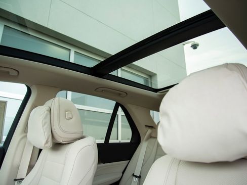 New 2026 Mercedes-Benz GLE 450 4MATIC image 12