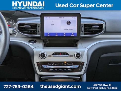 Used 2023 Ford Explorer XLT w/ Equipment Group 202A image 25