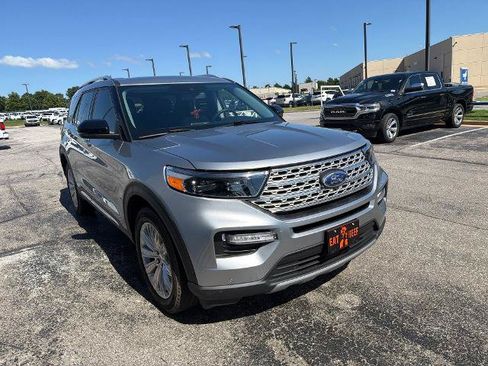 Certified 2024 Ford Explorer Limited w/ Equipment Group 301A AWD/4WD image 2