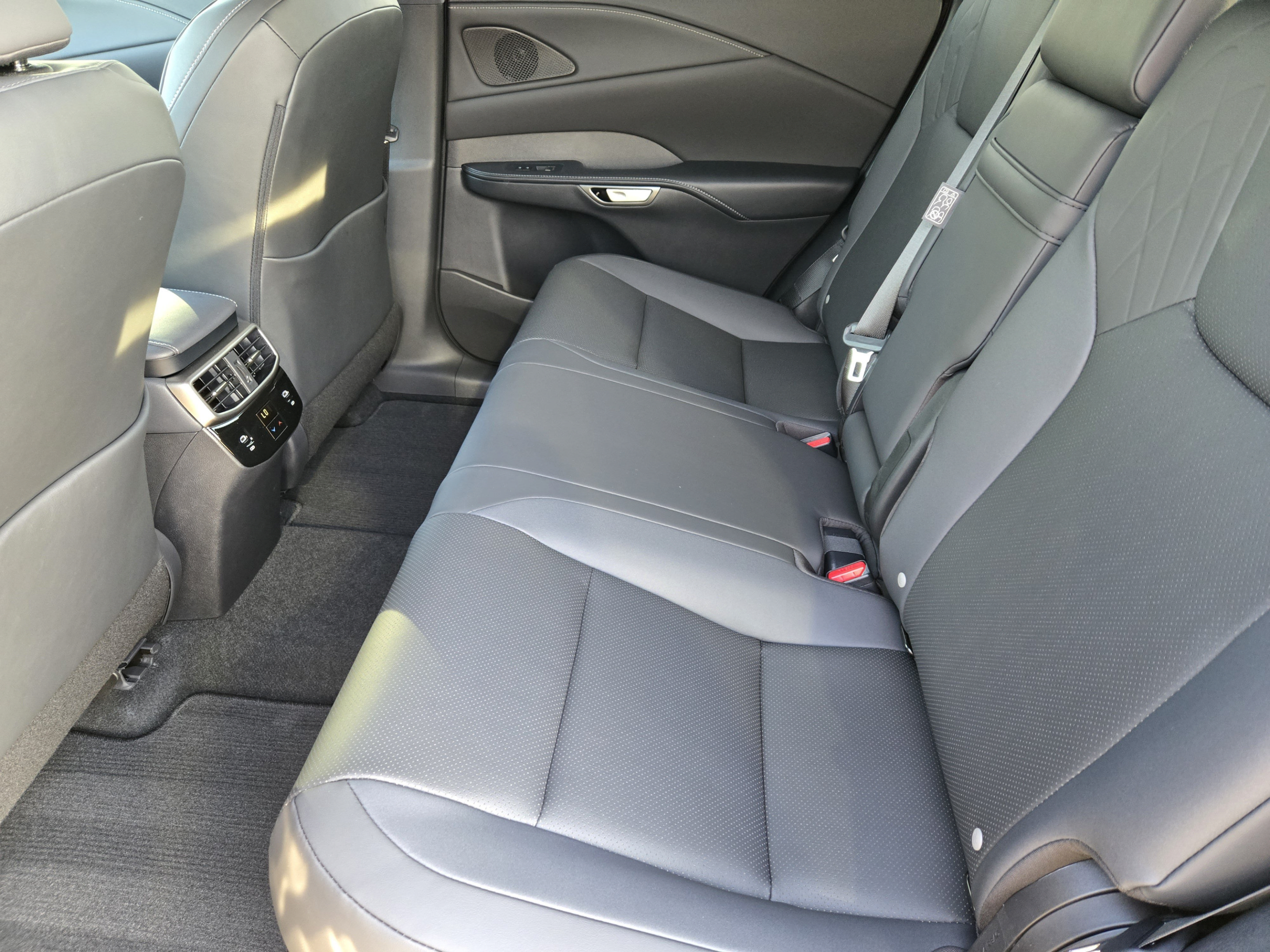 New 2026 Lexus RX 350 Premium w/ Convenience Package AWD/4WD image 18