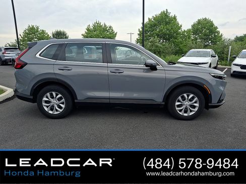 Used 2024 Honda CR-V LX image 8
