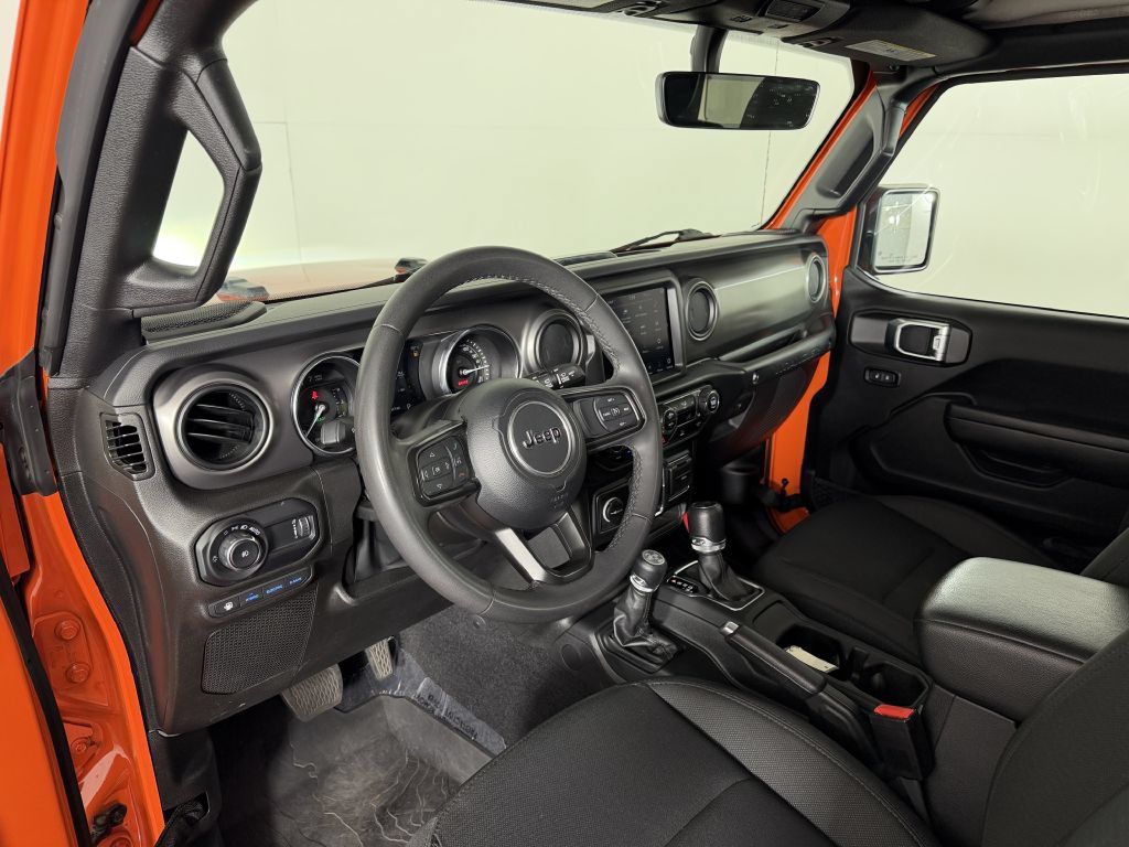 Used 2023 Jeep Wrangler Unlimited w/ 8.4" Radio Group AWD/4WD image 20