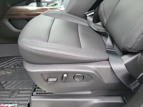 New 2026 Chevrolet Silverado 1500 RST image 8