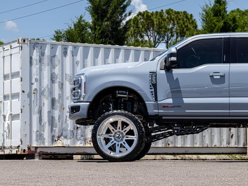 Used 2024 Ford F250 Platinum AWD/4WD image 48