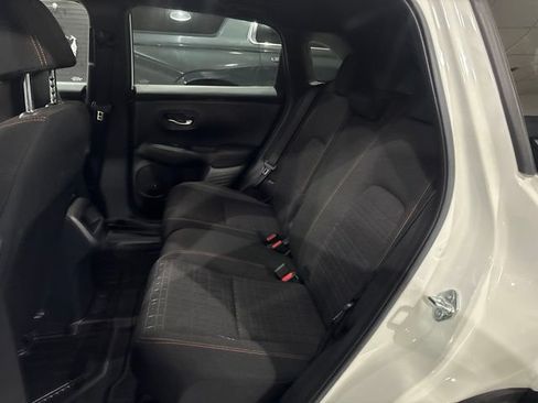 Used 2024 Honda HR-V Sport image 16