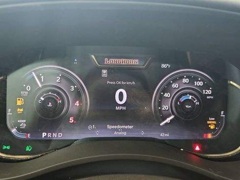New 2026 RAM 2500 Limited AWD/4WD image 23