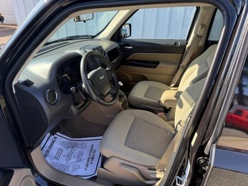 Used 2010 Jeep Patriot Latitude image 21