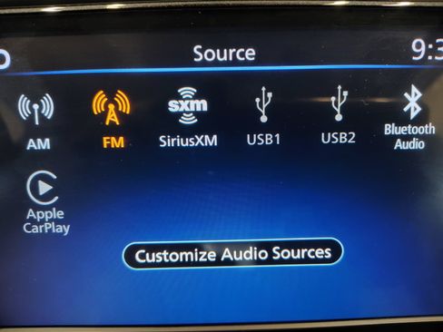 Used 2021 Nissan Kicks SR w/ SR Premium Package FWD image 16