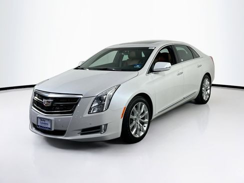 Used 2017 Cadillac XTS Luxury AWD/4WD image 1
