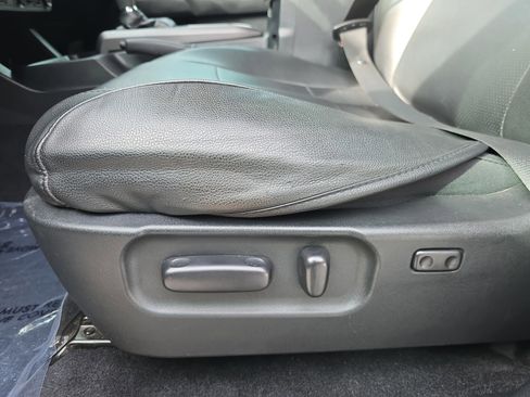 Certified 2020 Toyota Tacoma TRD Off-Road image 31