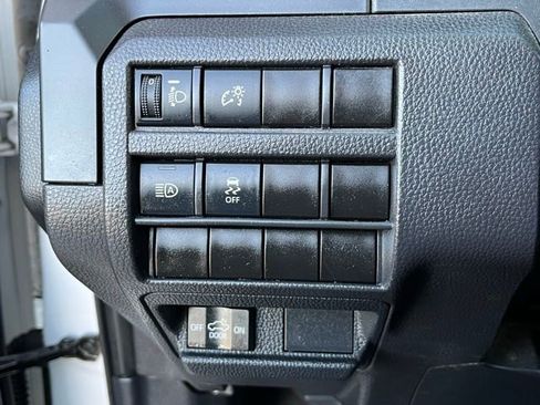 Used 2024 Toyota Tacoma SR image 19