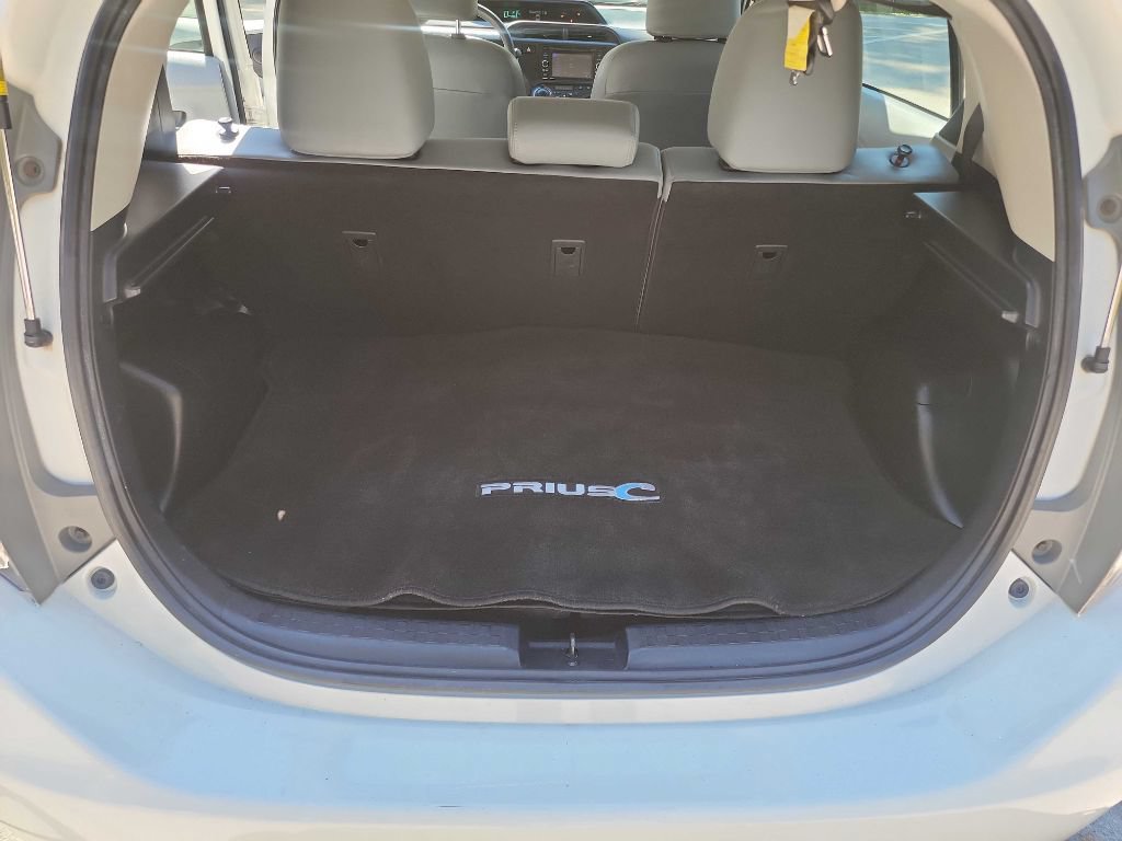 Used 2012 Toyota Prius C Four FWD image 27