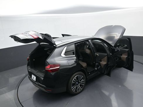 Used 2025 BMW X3 xDrive30i w/ Convenience Package AWD/4WD image 43