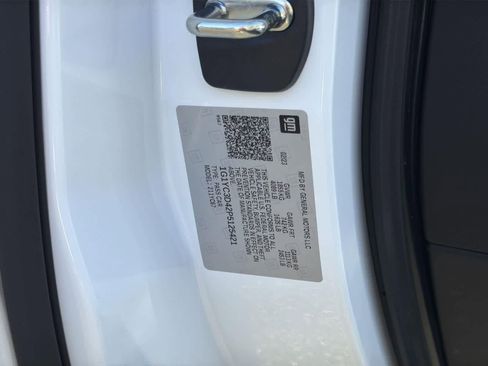 Used 2023 Chevrolet Corvette Stingray Premium Conv w/ 3LT image 9