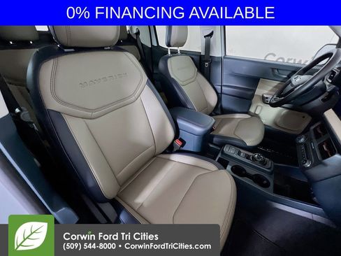 New 2025 Ford Maverick Lariat w/ 4K Tow Package image 17