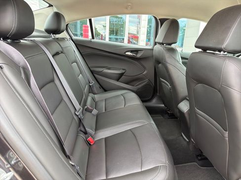 Used 2016 Chevrolet Cruze Premier FWD image 24