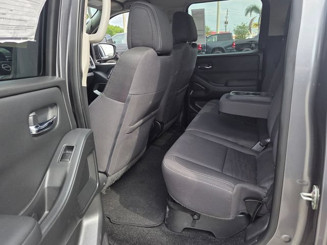 Used 2022 Nissan Frontier SV AWD/4WD image 12