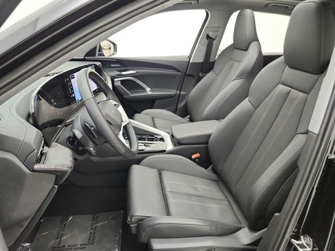 Used 2025 Audi Q5 Prestige AWD/4WD image 15