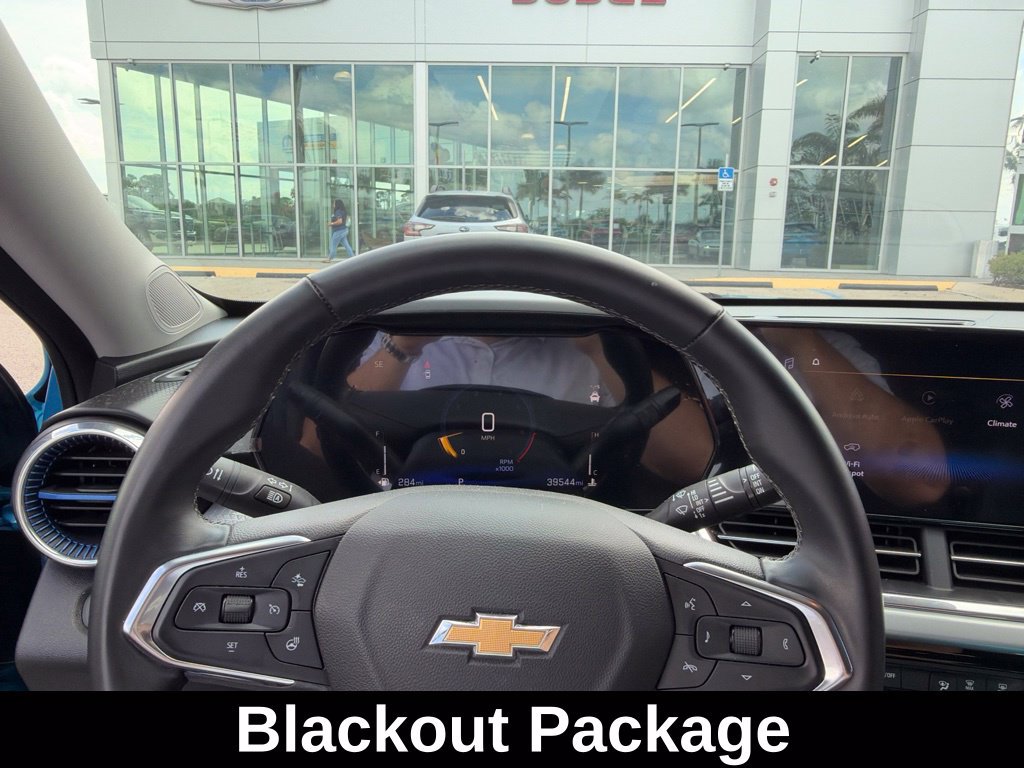 Used 2025 Chevrolet Trax LT w/ Driver Confidence Package FWD image 5