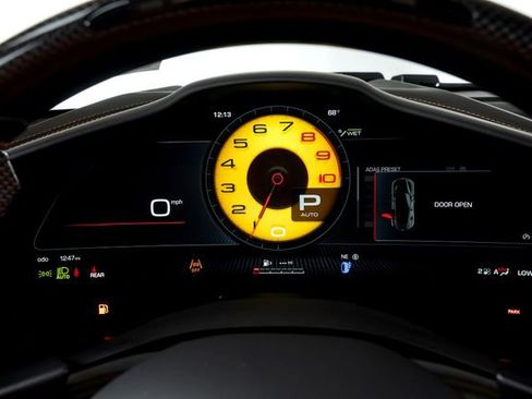 Certified 2025 Ferrari Purosangue AWD/4WD image 38