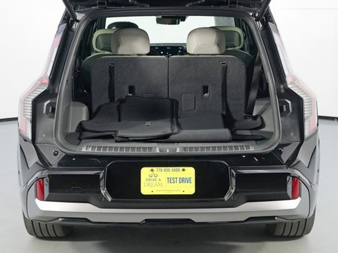 Used 2024 Kia EV9 GT-Line image 10