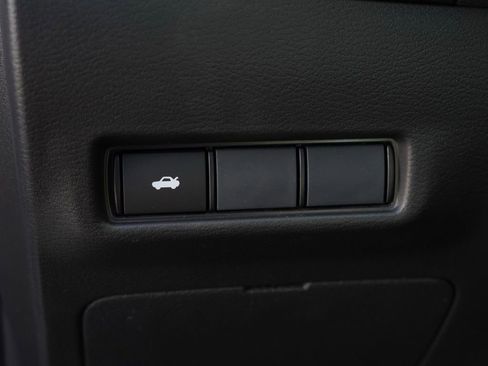 New 2026 Nissan Sentra SV image 9