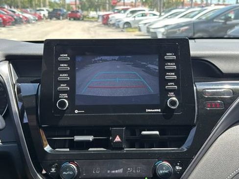 Used 2023 Toyota Camry SE FWD image 23