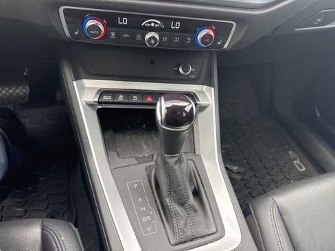 Used 2022 Audi Q3 2.0T Premium Plus w/ Premium Plus Package AWD/4WD image 4