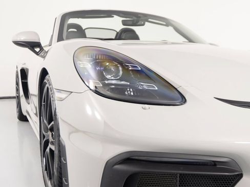 Certified 2021 Porsche 718 Boxster Spyder RWD image 41