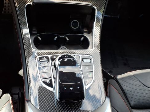 Used 2019 Mercedes-Benz GLC 43 AMG 4MATIC image 22