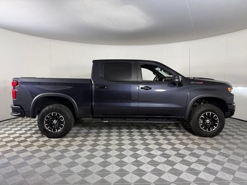 Used 2024 Chevrolet Silverado 1500 ZR2 w/ Technology Package AWD/4WD image 5