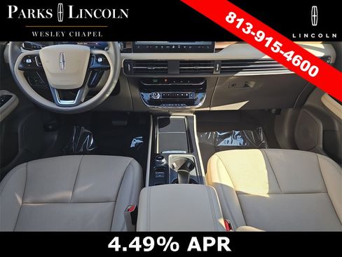 Certified 2023 Lincoln Corsair Reserve image 11