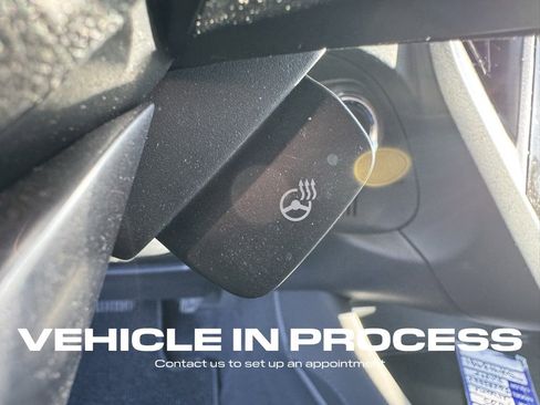 Used 2025 Subaru Forester Limited image 17