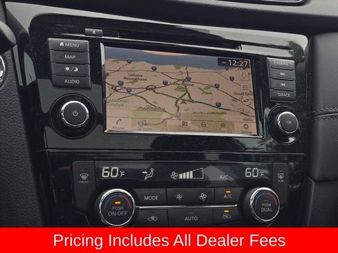 Used 2018 Nissan Rogue SL w/ Premium Package FWD image 10