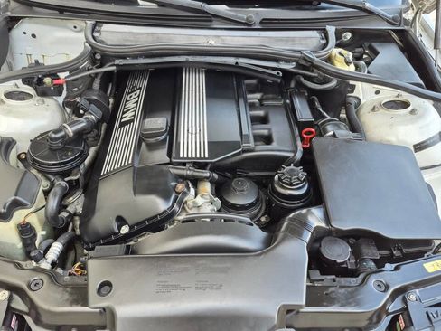 Used 2005 BMW 330Ci Coupe image 44