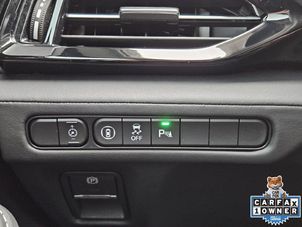 Used 2024 Acura MDX w/ Technology Package FWD image 23