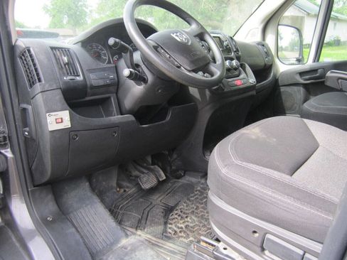 Used 2019 RAM ProMaster 1500 w/ Interior Convenience Group image 5