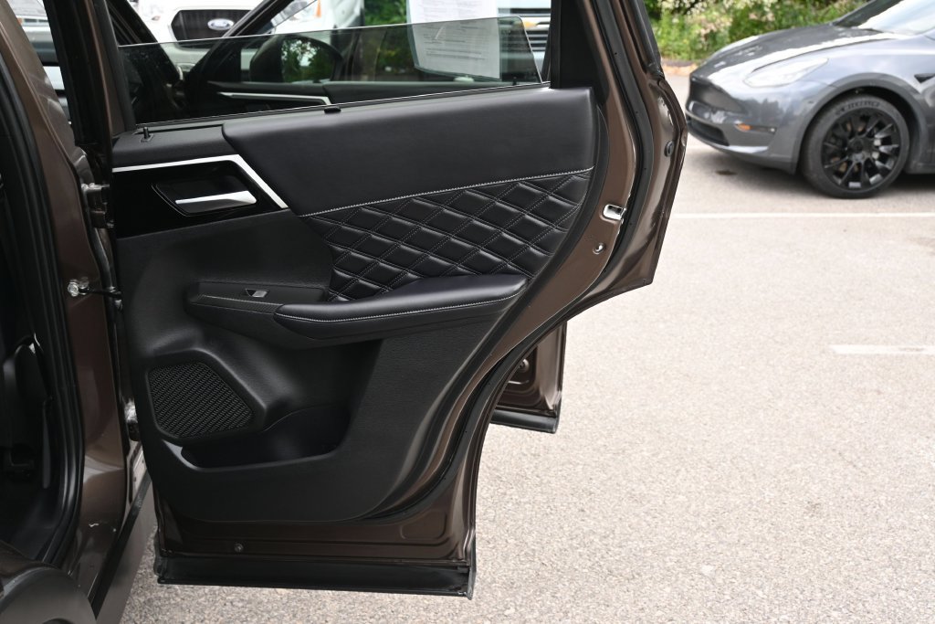 Used 2024 Mitsubishi Outlander SEL Black Edition AWD/4WD image 39