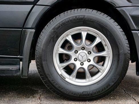 Used 2014 Mercedes-Benz Sprinter 2500 image 28