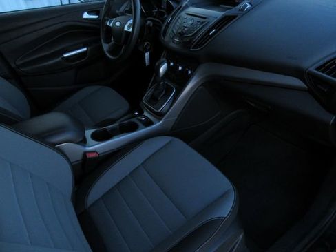 Used 2014 Ford Escape SE image 25