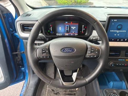 Used 2025 Ford Maverick XLT w/ XLT Luxury Package AWD/4WD image 14