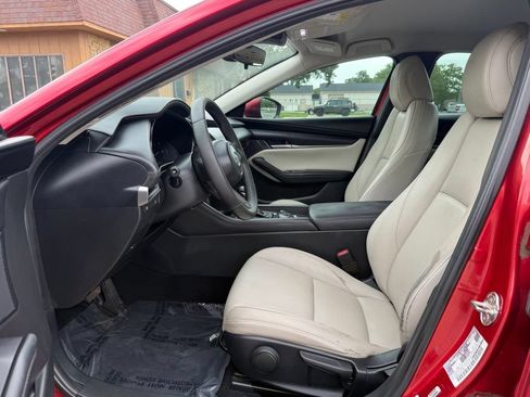 Used 2020 MAZDA MAZDA3 Sedan w/ Select Package FWD image 10