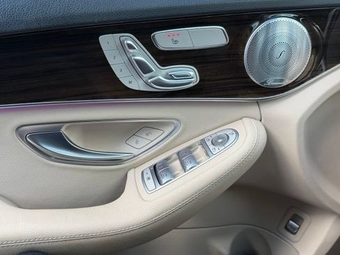 Used 2021 Mercedes-Benz C 300 4MATIC Sedan image 15