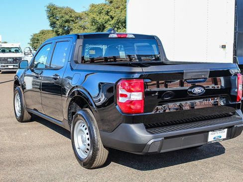 New 2025 Ford Maverick XL image 6