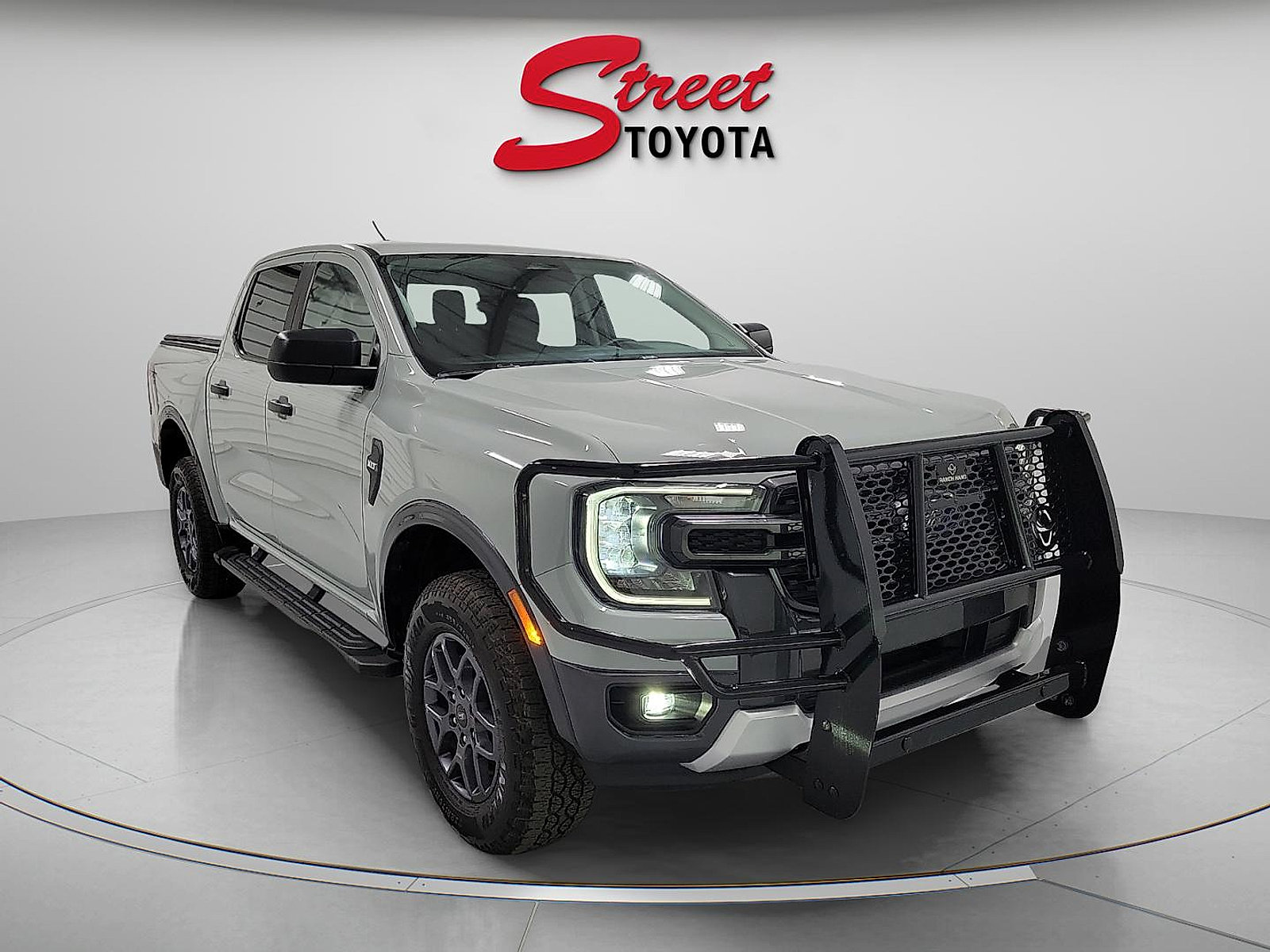 Used 2024 Ford Ranger XLT w/ Equipment Group 301A High AWD/4WD image 5