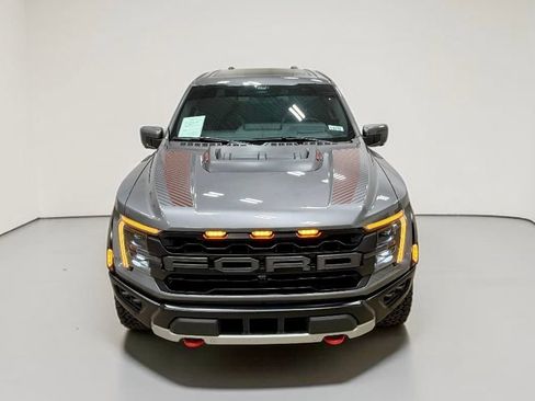 Used 2025 Ford F150 Raptor AWD/4WD image 12
