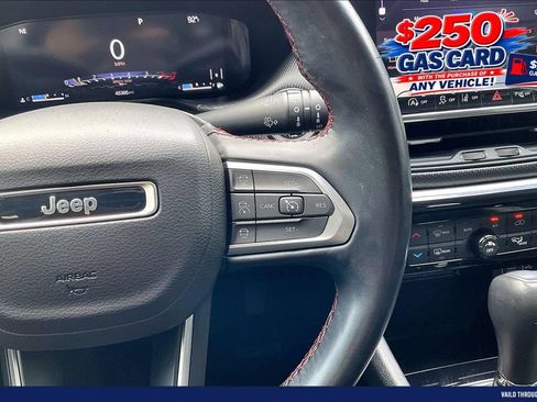 Used 2022 Jeep Compass Trailhawk w/ Trailhawk Elite Group AWD/4WD image 19