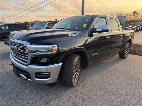 Used 2025 RAM 1500 Limited w/ Bed Utility Group image 10
